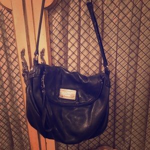 Marc Jacobs leather crossover bag!